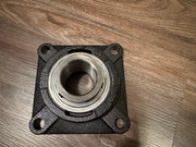 Flange bearing UC211 40 R3