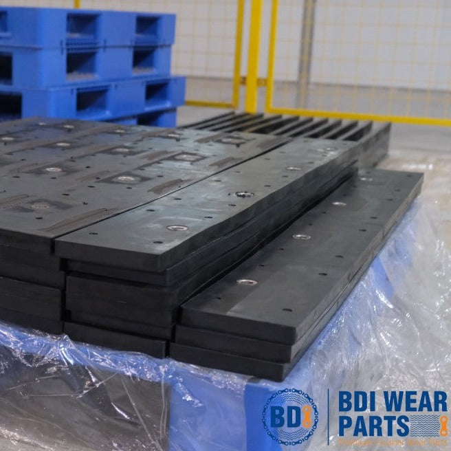 Snow plow rubber blade